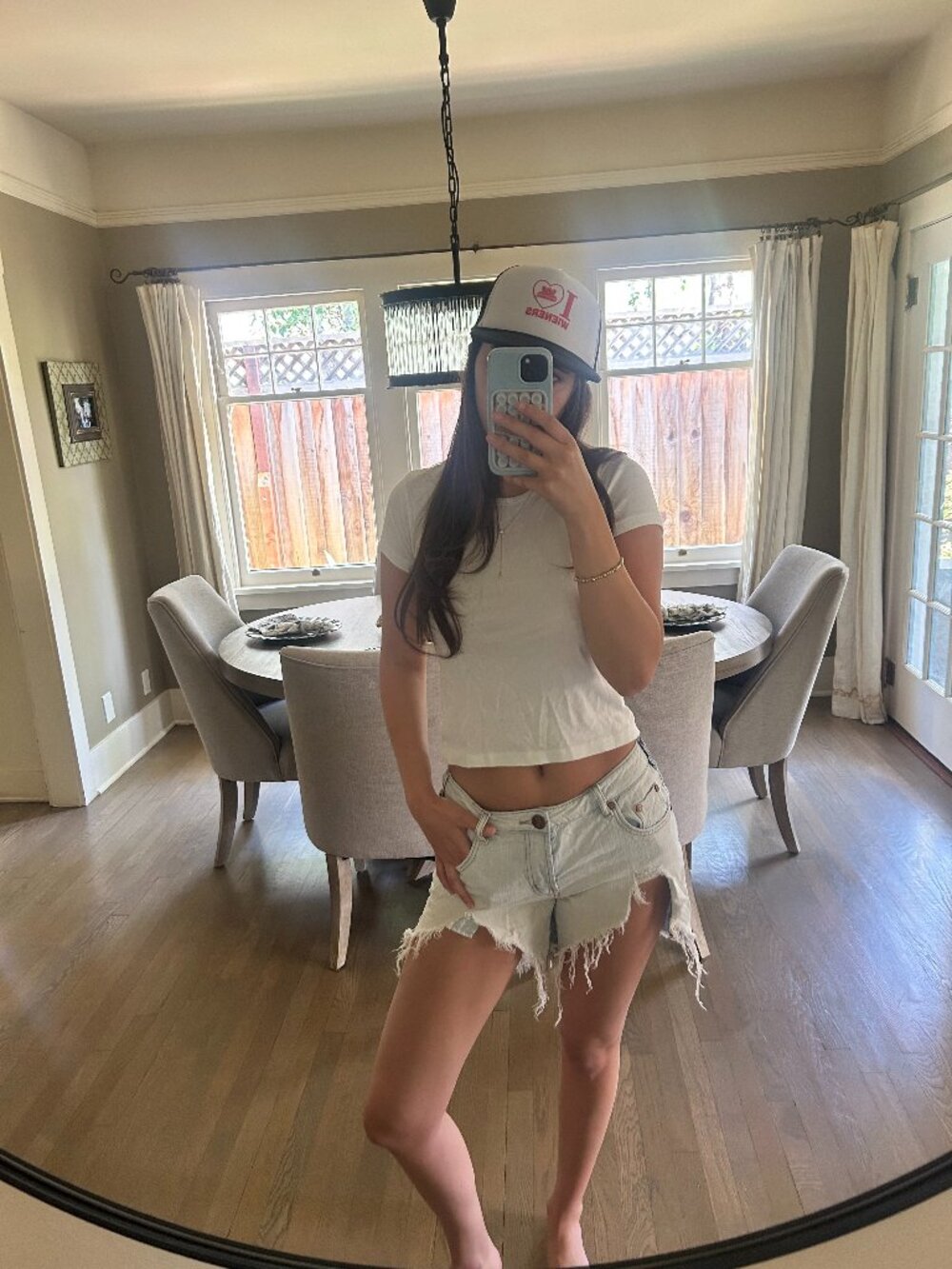 One Teaspoon Frankies low waist long length distressed denim shorts 🤍